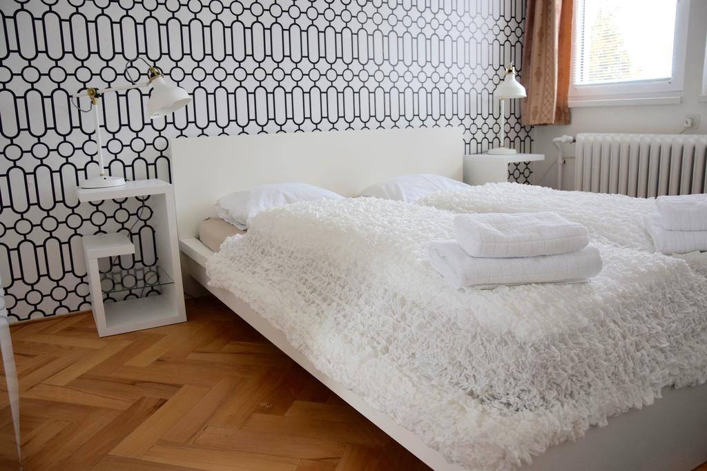 Classical House In Prague 6 Екстер'єр фото